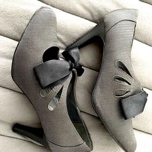 Women’s size 8.5 Ann Marino heels